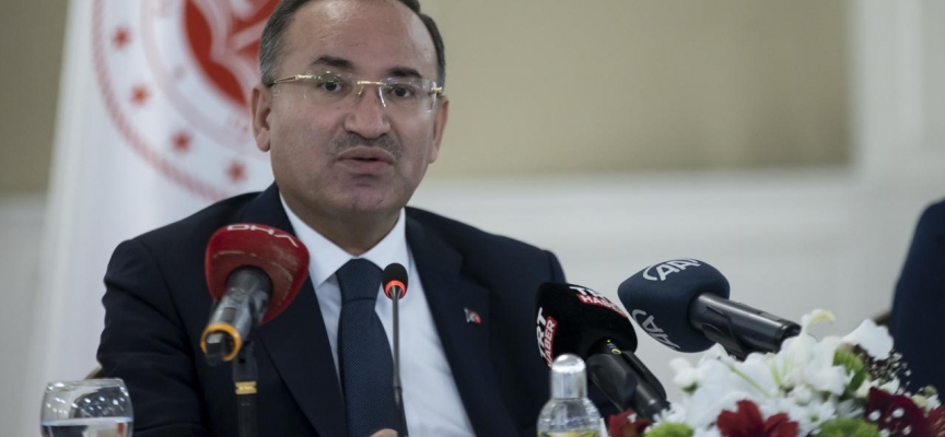 Bakan Bozdağ: Türkiye demokratik yürüyüşüne kararlılıkla devam edecektir