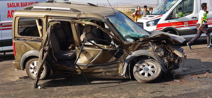 Kayseri'de trafik kazası: 1 ölü, 5 yaralı