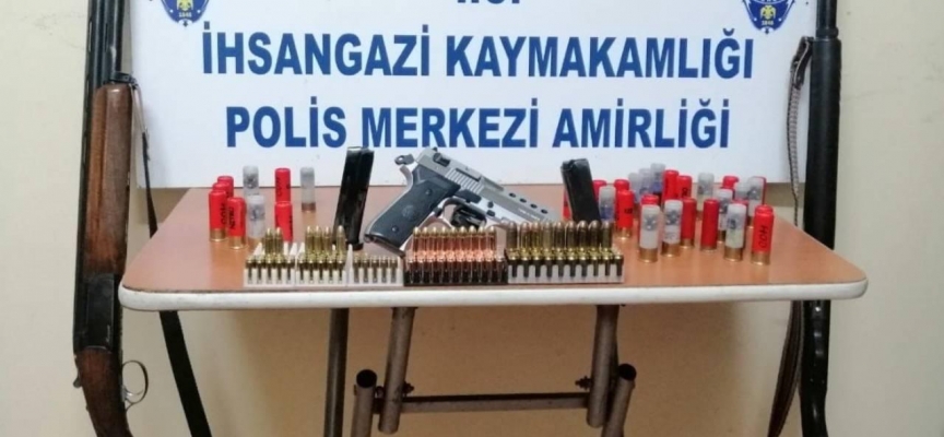 Kastamonu'da ruhsatsız silahlar ele geçirildi