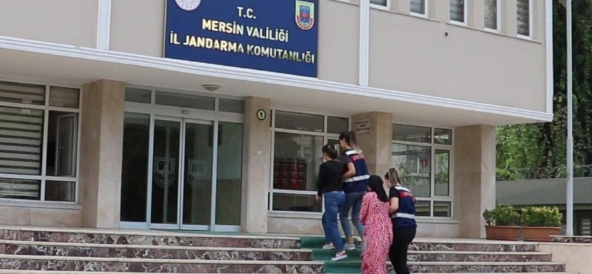 Mersin'de terör örgütü operasyonunda 2 zanlı yakalandı