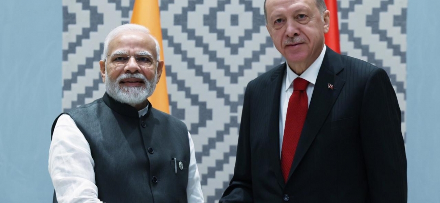 Cumhurbaşkanı Erdoğan, Hindistan Başbakanı Narendra Modi’yi kabul etti