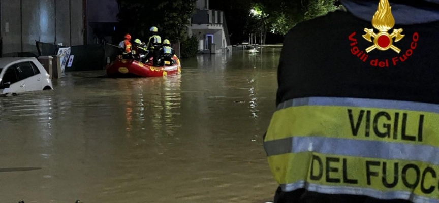 İtalya'daki sel felaketinde kayıpları arama çalışmaları sürüyor