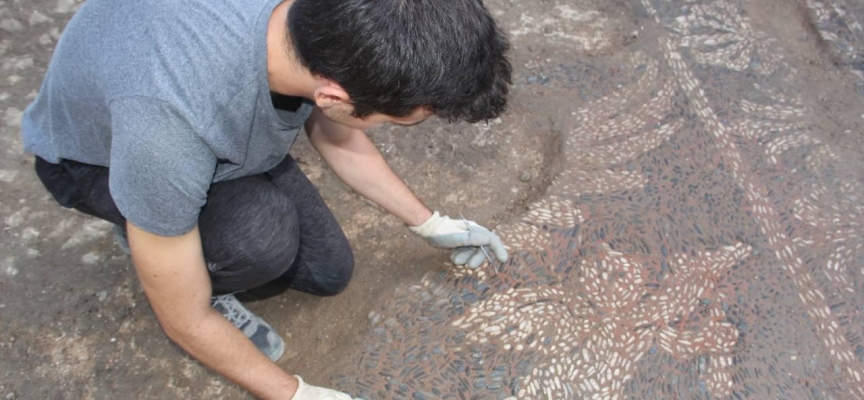 Sinop'ta Helenistik Döneme ait yeni mozaiklere ulaşıldı