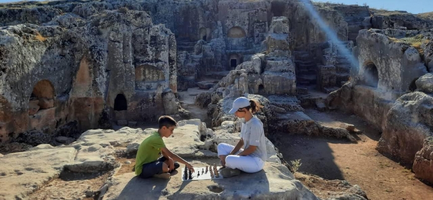 Adıyaman'daki tarihi mekanlarda satranç etkinliği