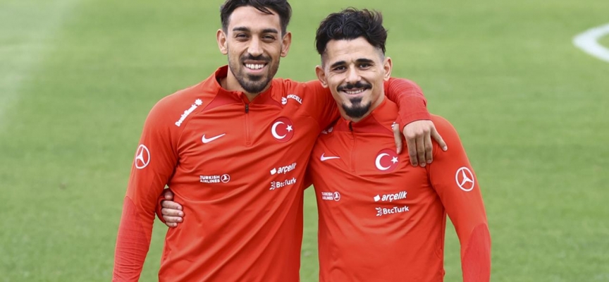 İrfan Can Kahveci ve Serdar Gürler milli takımda olmanın sevincini yaşıyor