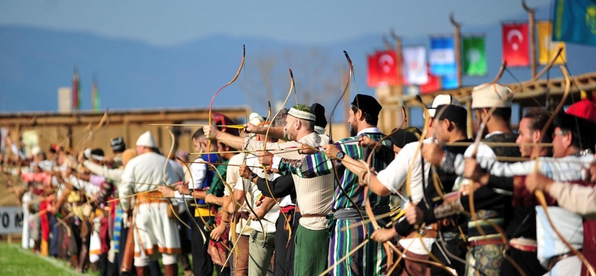 4. Dünya Göçebe Oyunları geleneksel okçuluk yarışıyla başladı