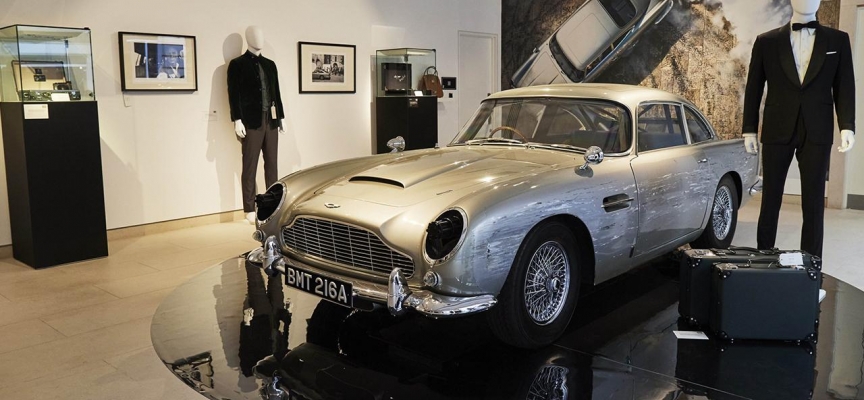 James Bond'un otomobili 60 milyon TL'ye satıldı