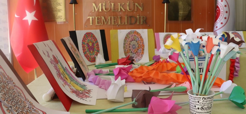 Siirt Adliyesinde "mandala ve origami" sergisi açıldı