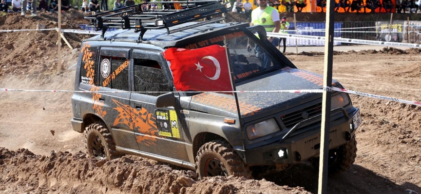 Sivas'ta off-road yarışlarının üçüncüsü yapıldı