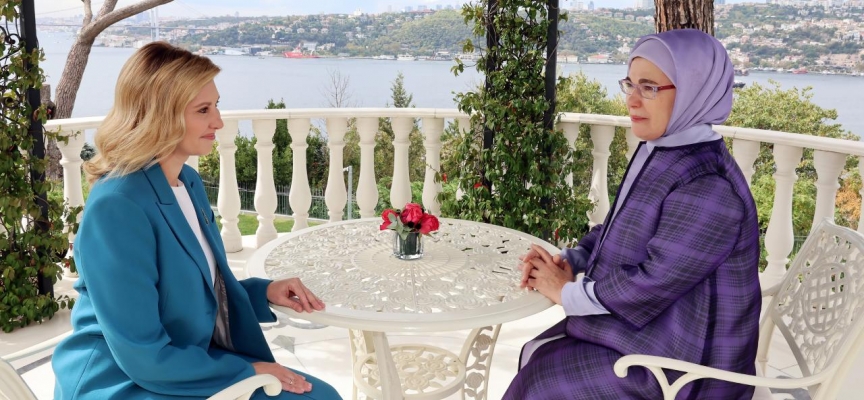 Emine Erdoğan, Ukrayna Devlet Başkanı'nın eşi Zelenska'yı İstanbul'da ağırladı