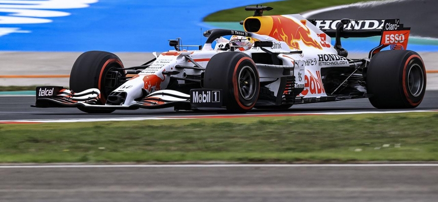 F1 Japonya'da pole pozisyonu Verstappen'in