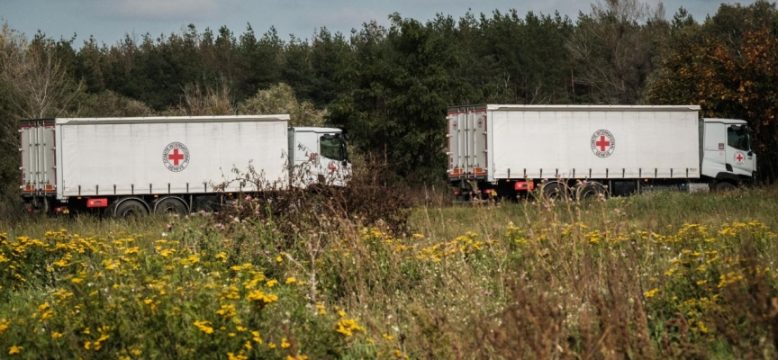 Uluslararası Kızılhaç, Ukrayna'daki operasyonları askıya aldı