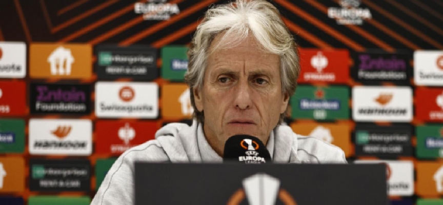 Jorge Jesus: Belki de gruptan çıkmayı garantileyeceğiz