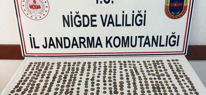 Niğde'de 474 sikke ele geçirildi