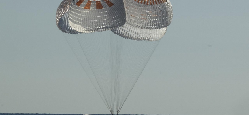 NASA'nın Crew-4 mürettebatı 6 aylık görevin ardından dünyaya döndü