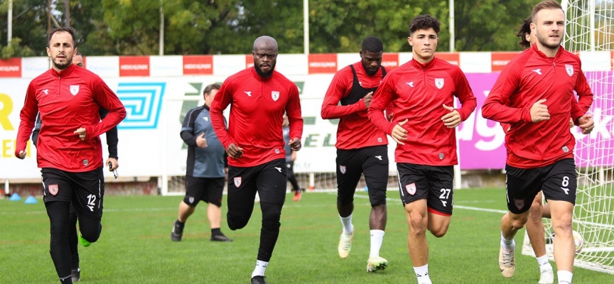 Samsunspor zirveyi hedefliyor