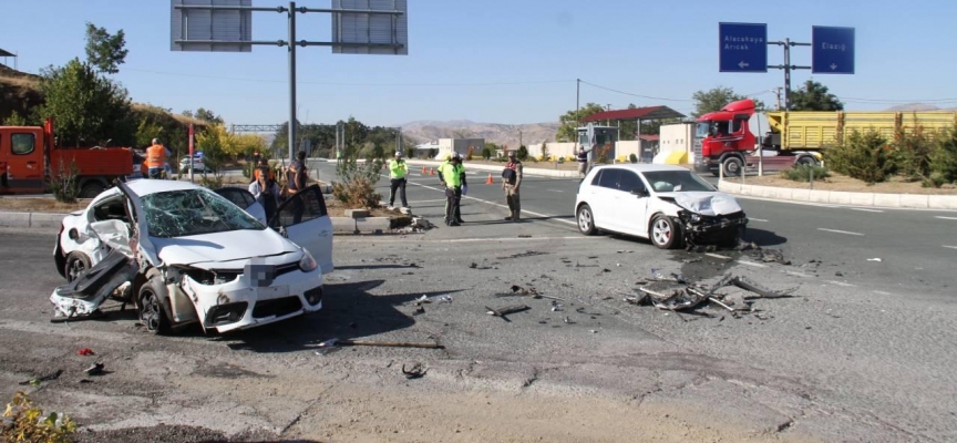 Elazığ'da trafik kazası: 7 yaralı