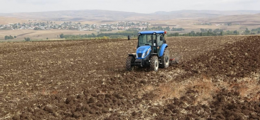 Muş'ta güzlük tahıl ekimine başlandı