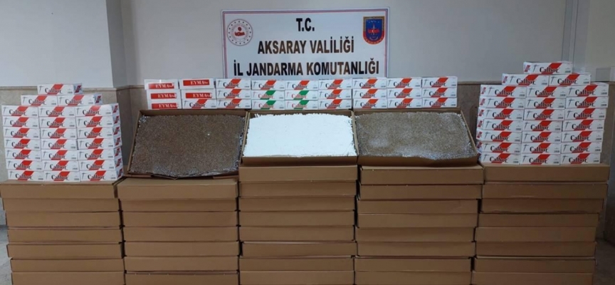 Aksaray'da 213 bin dolu makaron ele geçirildi