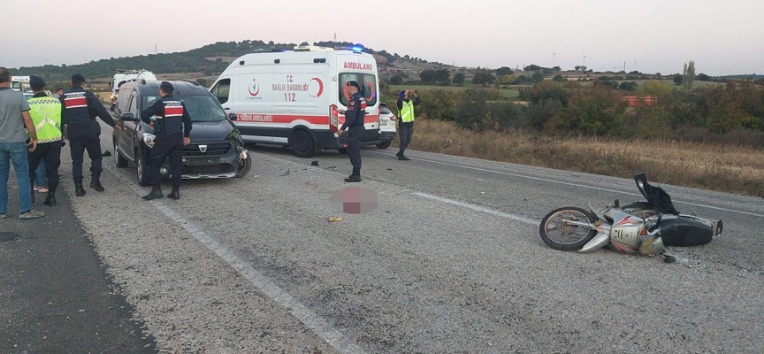 Çanakkale'de otomobille motosiklet çarpıştı: 1 ölü