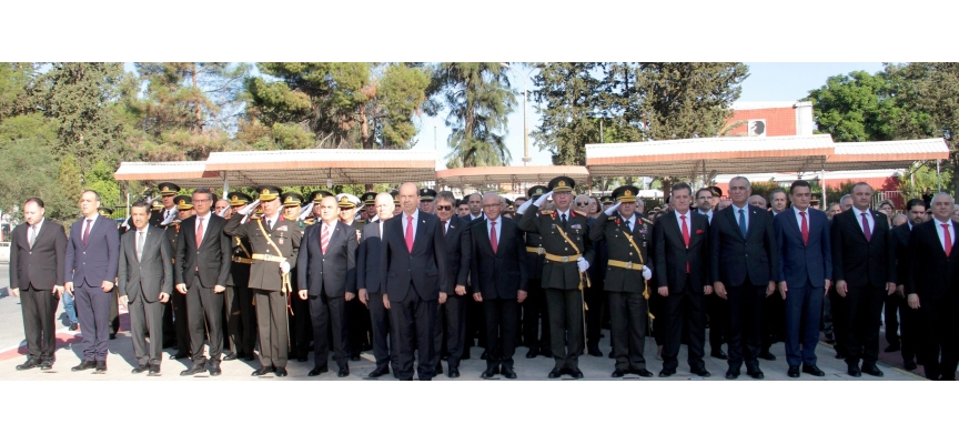 29 Ekim Cumhuriyet Bayramı Lefkoşa’da Atatürk Anıtı önünde düzenlenen törenle kutlandı