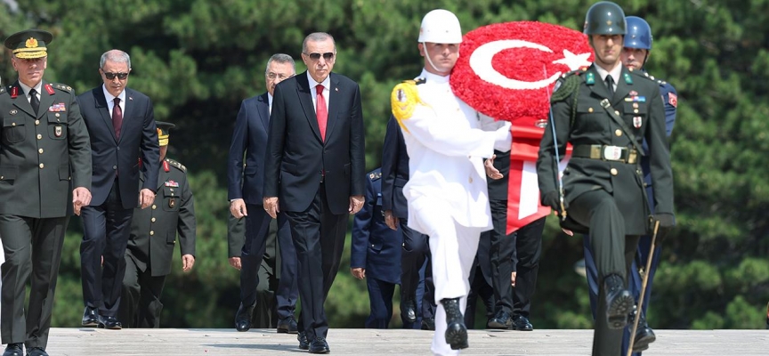 Cumhurbaşkanı Erdoğan: Cumhuriyetimizin 99. yılını Togg ile taçlandıracağız