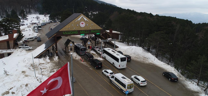 Turistlerin rotayı milli parklar ve tabiat parklarına çevirdi