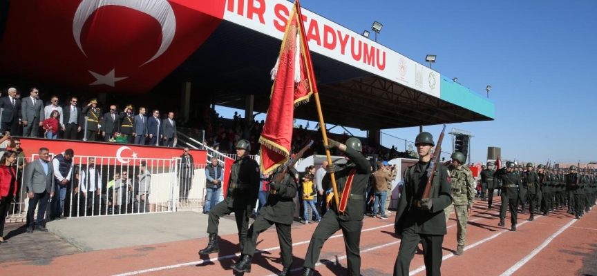 Mardin'de 29 Ekim Cumhuriyet Bayramı coşkuyla kutlandı