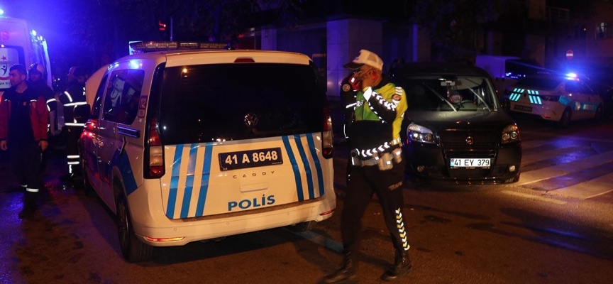 Kocaeli'de trafik kazası: 2'si polis 5 yaralı