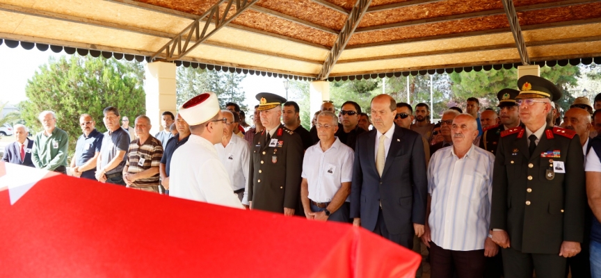 Cumhurbaşkanı Tatar, kıdemli binbaşı Halil Giray’ın cenaze törenine katıldı