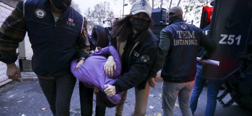 Beyoğlu'ndaki terör saldırısı şüphelileri sağlık kontrolünden geçirildi