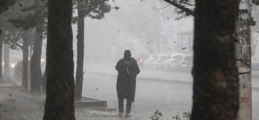 Marmara genelinde kuvvetli rüzgar ve fırtına uyarısı