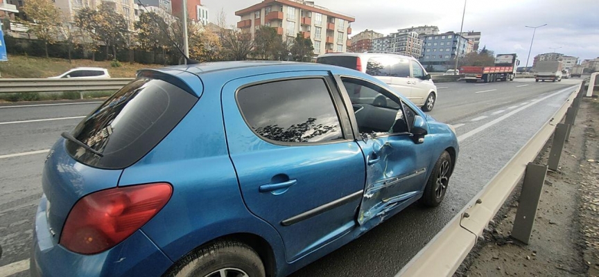 Kocaeli'de tır ile otomobilin çarpışması sonucu 1 kişi yaralandı