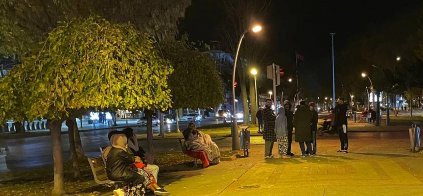 Düzce'deki deprem çevre illerde de hissedildi