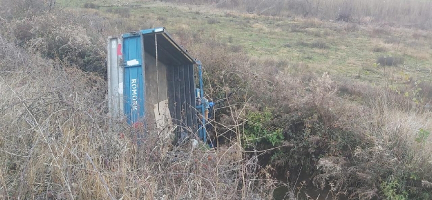 Malatya'da tarım aracı devrildi: 3 yaralı