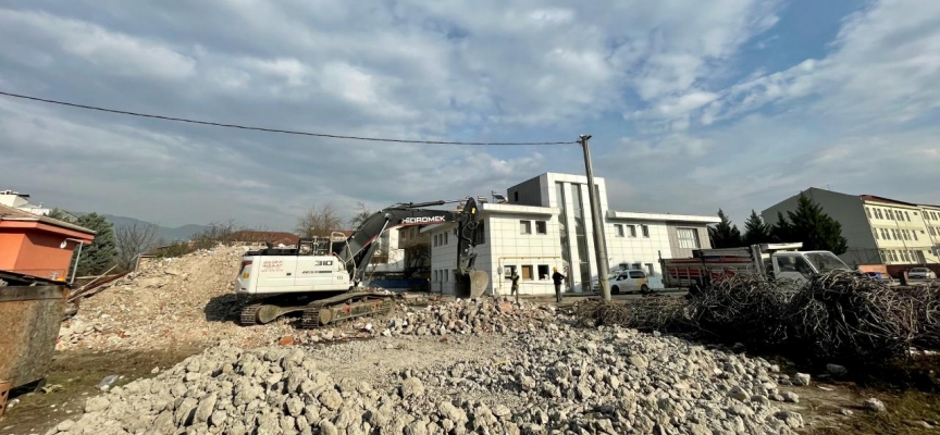 Deprem, Gölyaka ile Düzce'yi 20 santim uzaklaştırdı