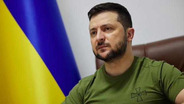 Zelenskiy: 24 Şubat’tan bu yana 1300’den fazla esir asker özgürlüğüne kavuştu