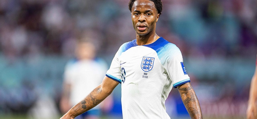 Raheem Sterling ailesi güvende olana kadar Katar'a geri dönmeyecek