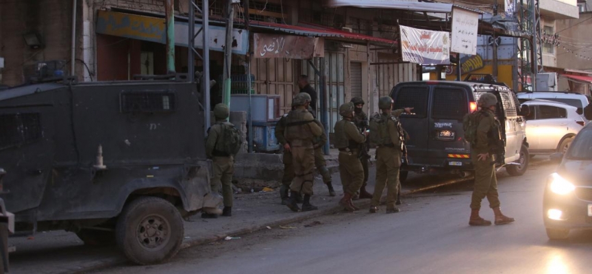 İsrail ordusu Nablus'taki Eski Şehir'i kuşattı