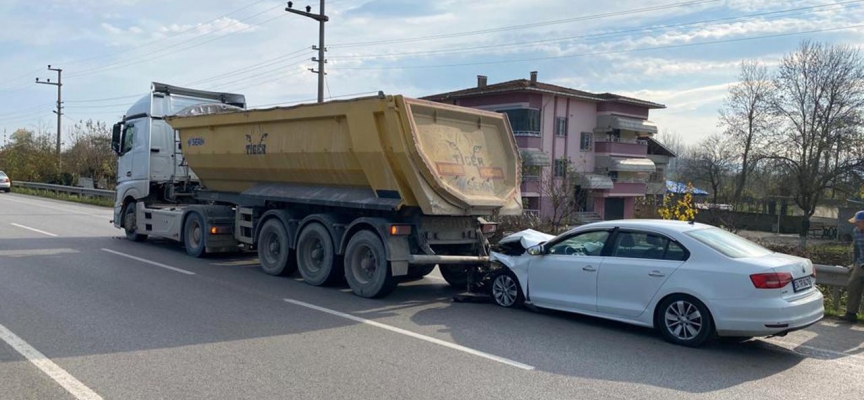 Samsun'da tırla otomobil çarpıştı: 1 ölü