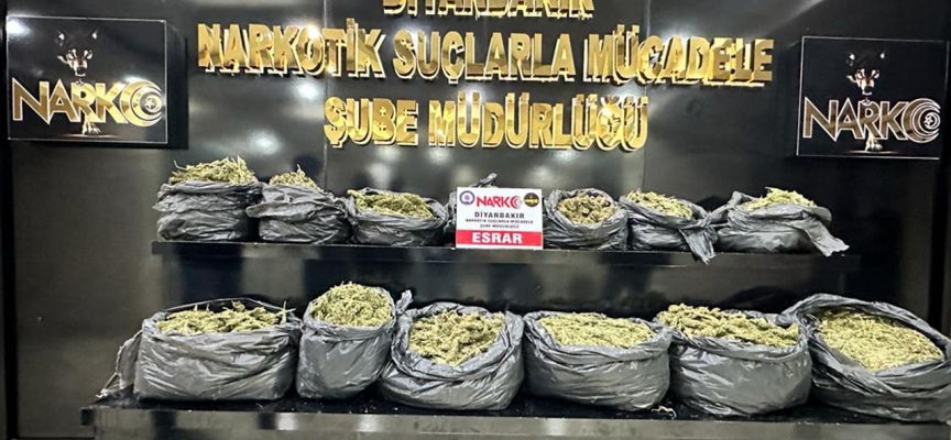 Diyarbakır'da 51 kilo 750 gram uyuşturucu ele geçirildi