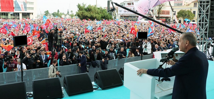 Cumhurbaşkanı Erdoğan: Yarın Putin ve Zelenskiy ile görüşeceğim