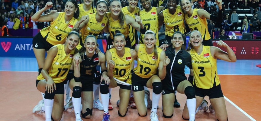 Son şampiyon VakıfBank galibiyetle başladı