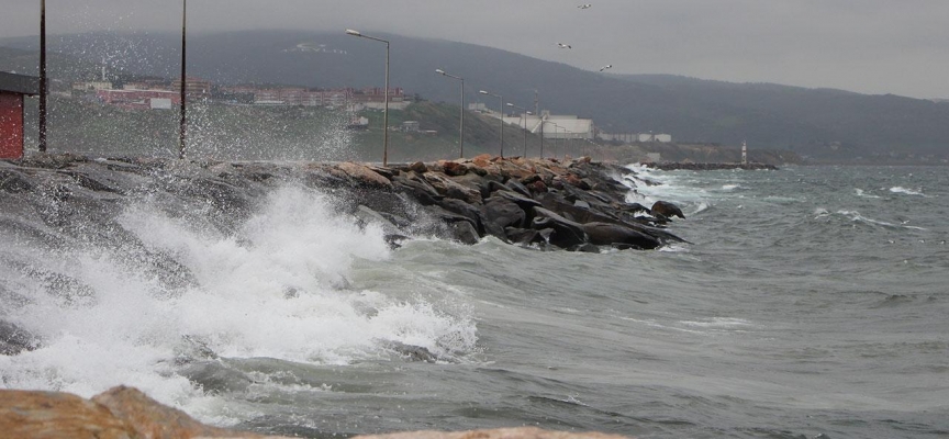 Marmara ve Ege kıyılarında kuvvetli fırtına uyarısı