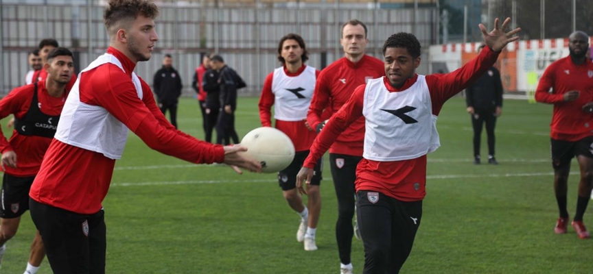 Samsunspor'da Trabzonspor mesaisi