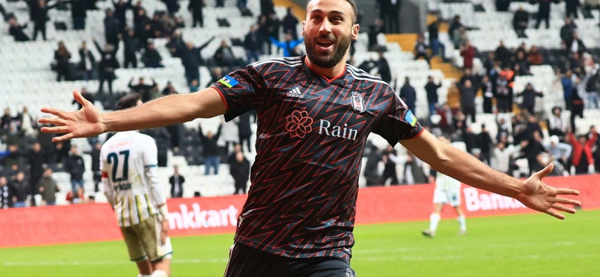 Cenk Tosun adeta küllerinden doğdu