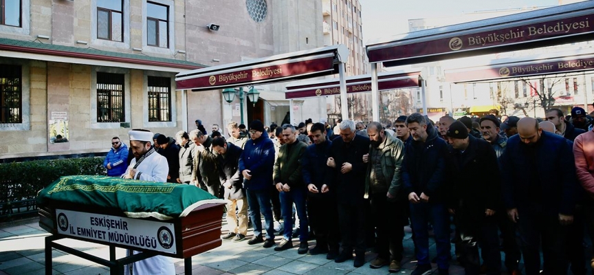 Eskişehir'de çiğ köftecide çıkan kavgada vurulan genç hayatını kaybetti