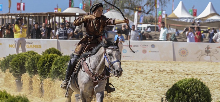 Geleneksel atlı sporlarda amaç gençleri ata sporlarıyla buluşturmak