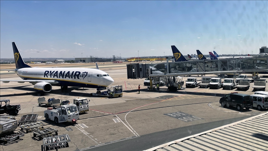 Belçika’da Ryanair çalışanlarının grevi 100’den fazla uçuşu iptal ettirdi