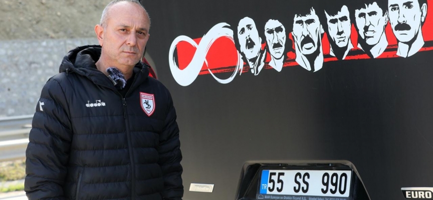 Samsunspor'un şoförü 34 yıllık acıyı korna çalarak paylaşıyor